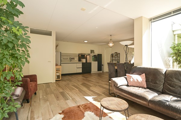 Medium property photo - Abdis Johannastraat 28, 2544 NE Den Haag